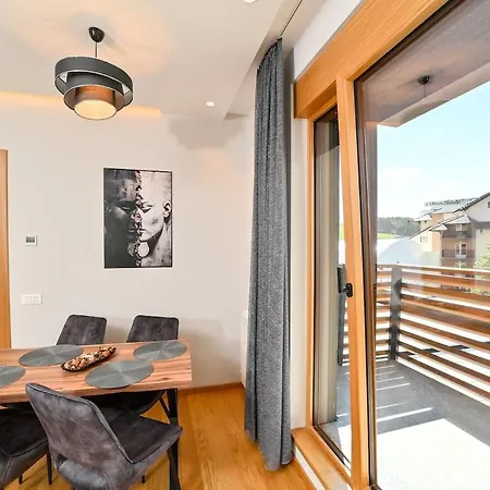 Obradovic Kalman Apartman *